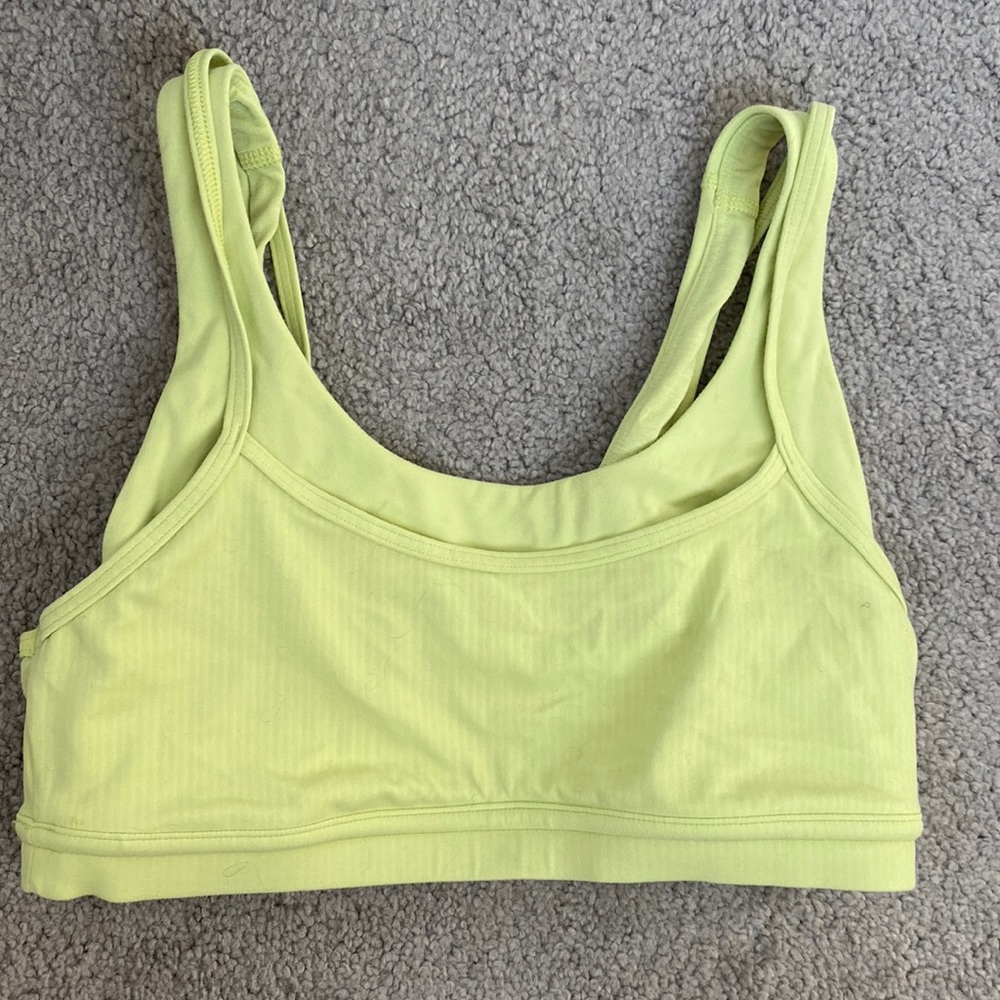 Lululemon bra
